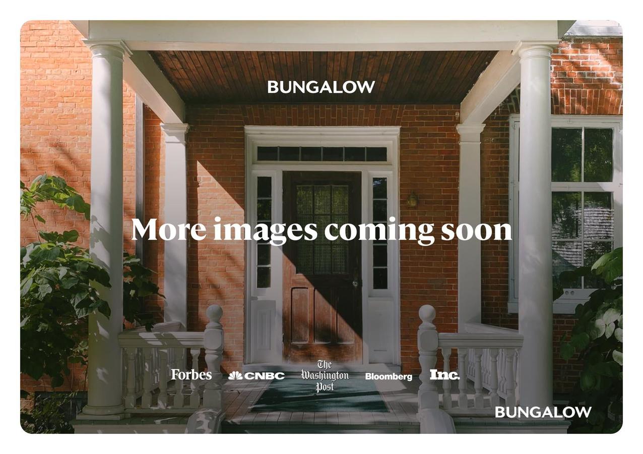 Luxury Long Island City apartment with Apartments Queens, NY