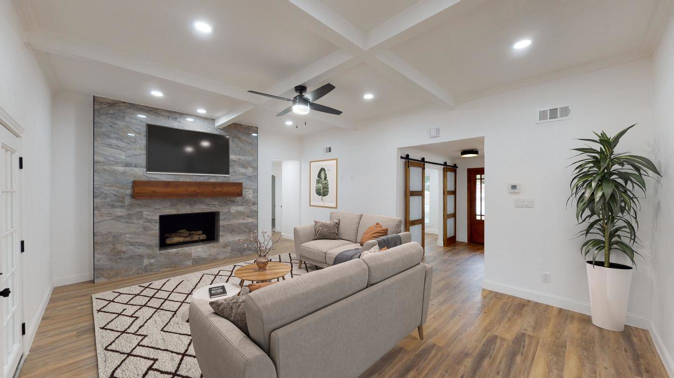 6917 Meadow Road Dallas, TX House for Rent Rentable