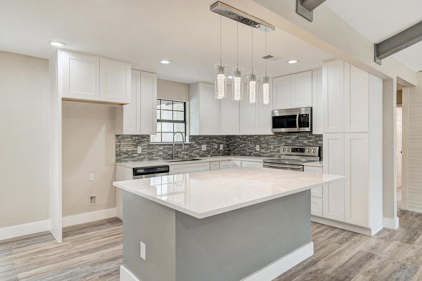 renovated Round Rock home with spacious yard Apartments