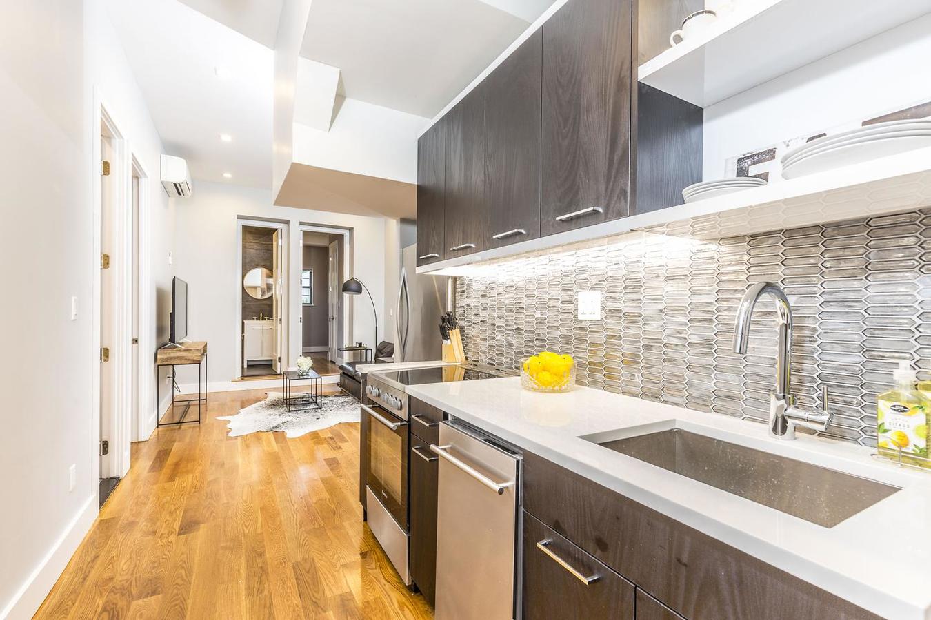 Private Room in Stunning Williamsburg Flat with... Apartments Brooklyn, NY