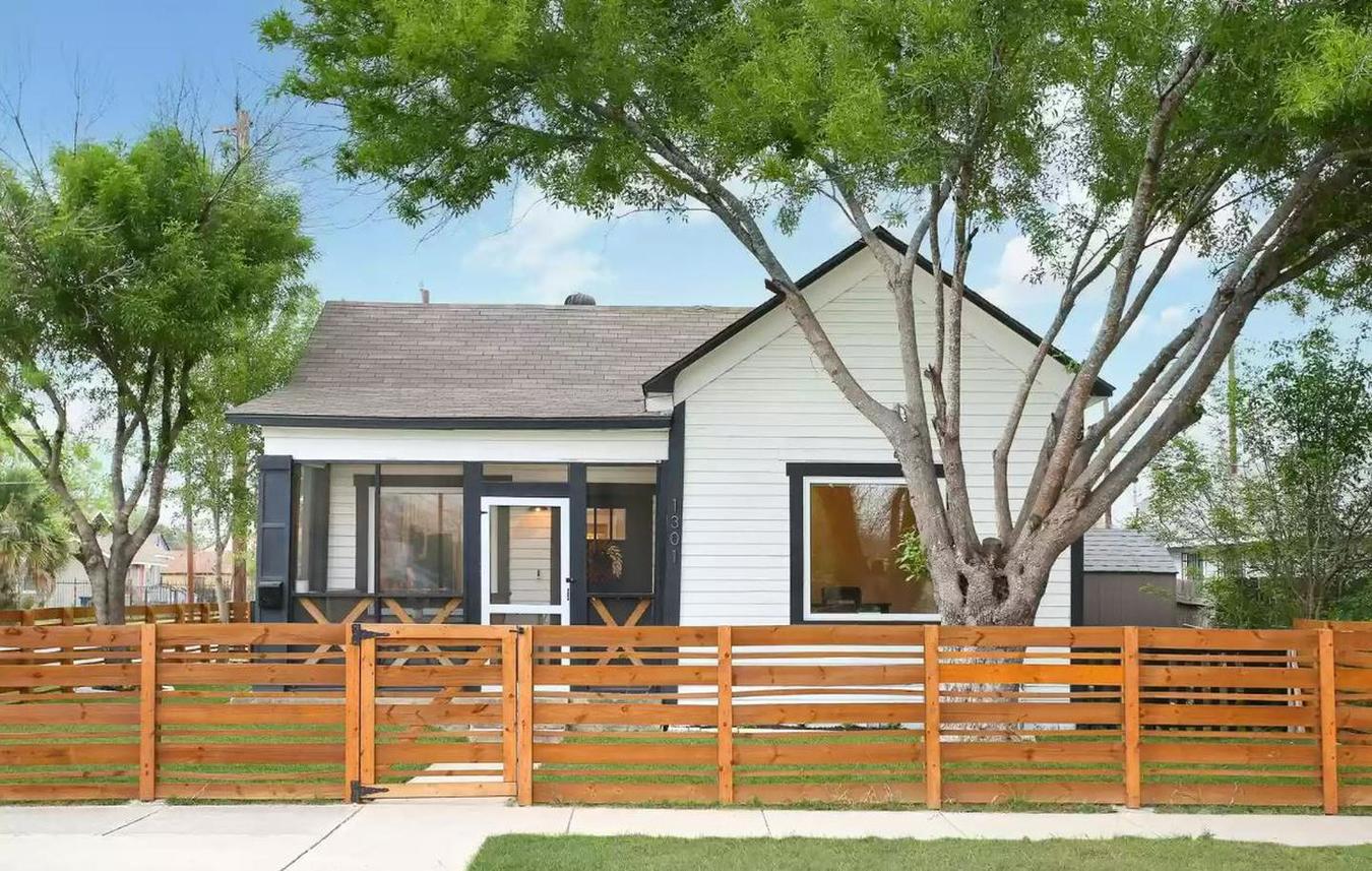 1301 Hays St San Antonio, TX House for Rent Rentable