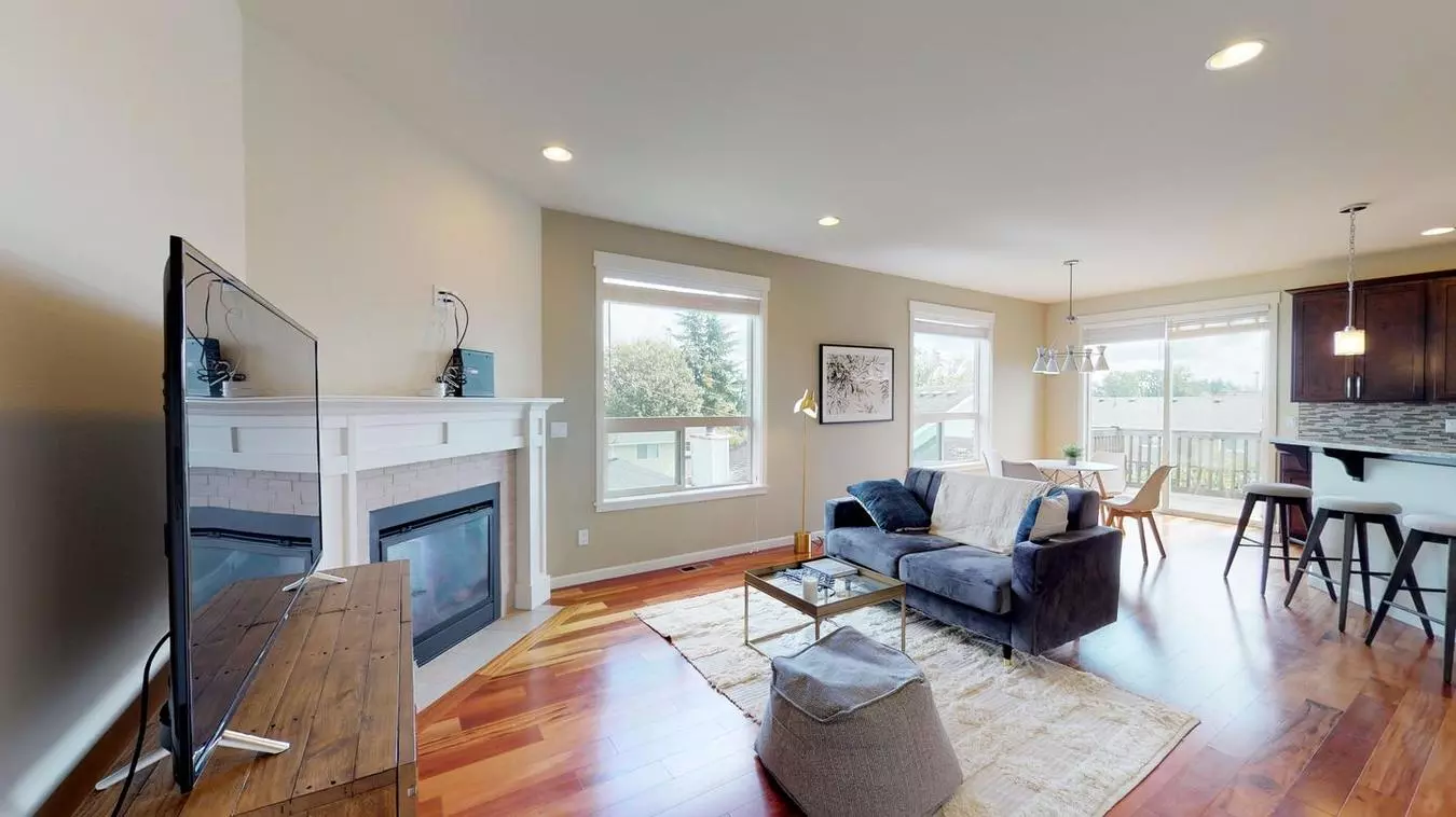Private Bedroom in Elegant Beacon Hill Home With Great Views House for rent in Seattle, WA