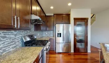 4 of 15 Private Bedroom in Elegant Beacon Hill Home With Great Views House for rent in Seattle, WA