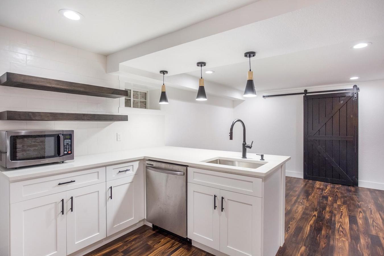 Updated Clayton basement apartment near the Zoo... Apartments Denver, CO