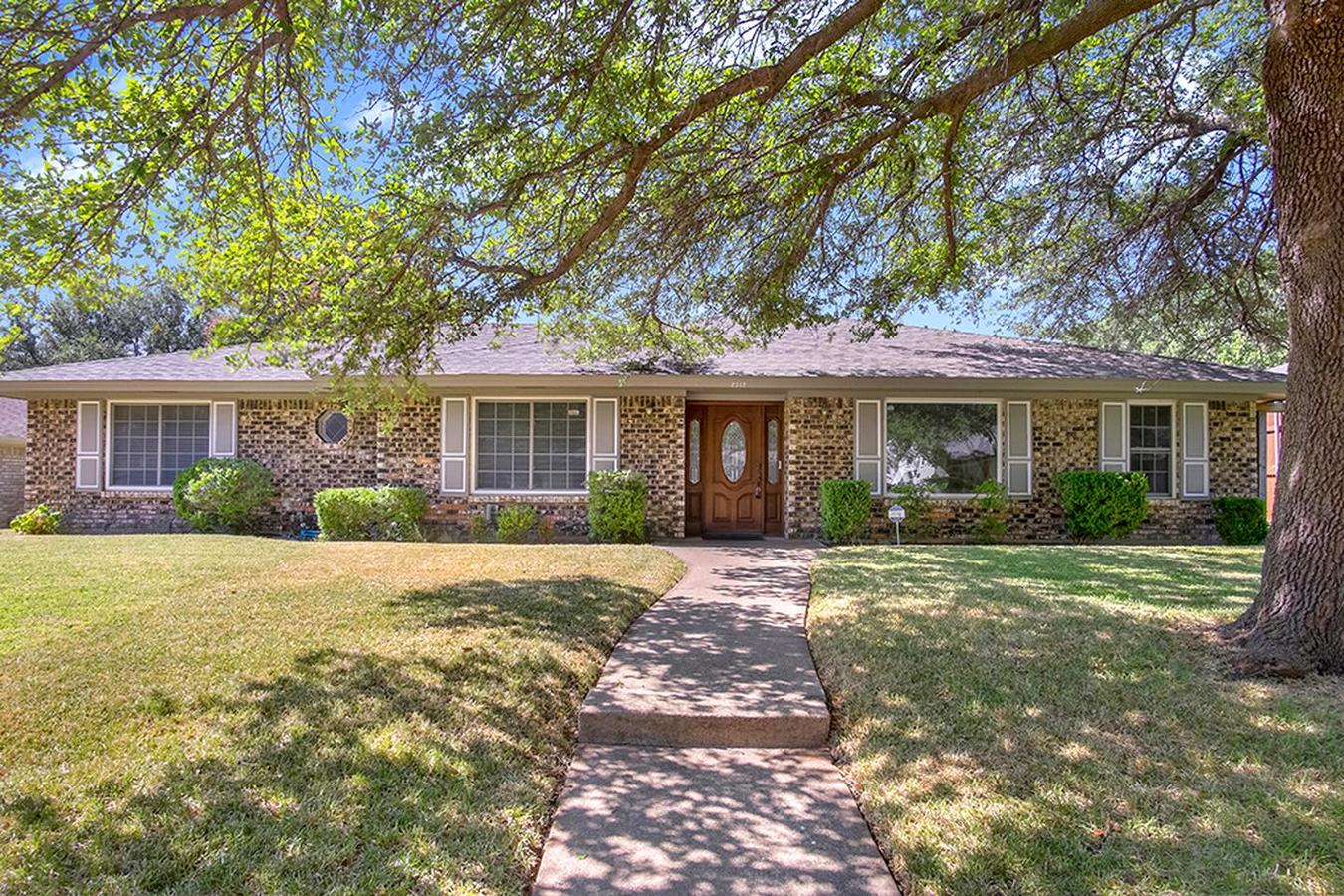 2312 Grandview Drive Plano, TX House for Rent Rentable