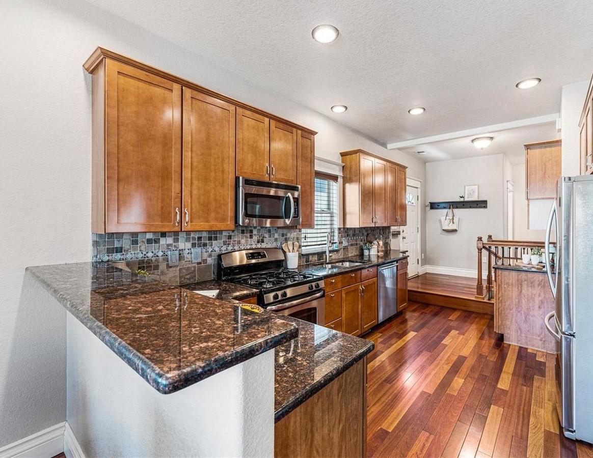 Fully renovated West Colfax home by Perry Station Apartments Denver, CO