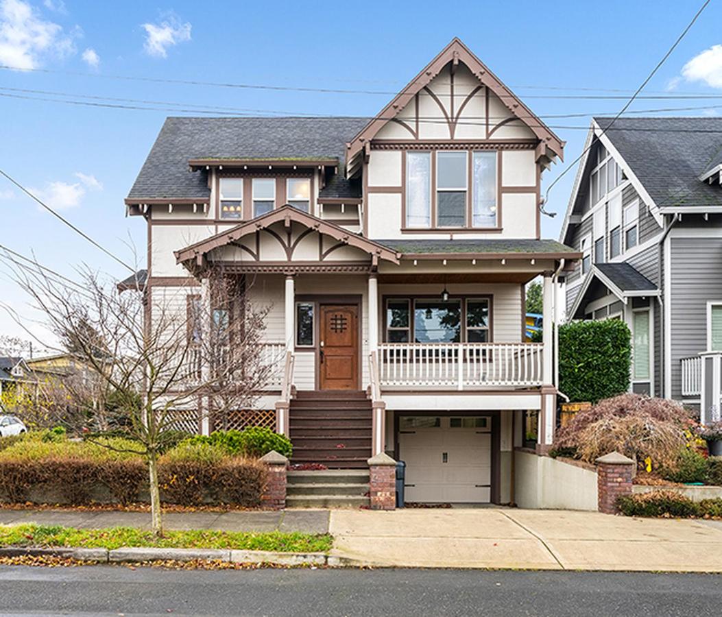 Custom Alberta Arts home walkable to top... Apartments Portland, OR