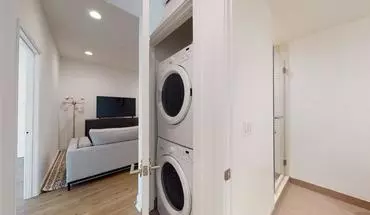 4 of 5 Private Bedroom in Polished Sherman Oaks Apartment off Sepulveda Blvd Apartment for rent in Los Angeles, CA
