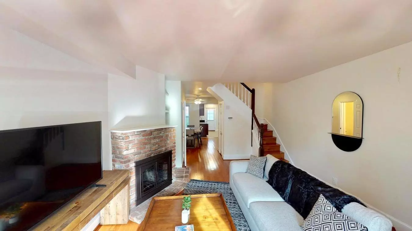 Private Room in Wonderful H Street Corridor Home with Lovely Backyard House for rent in Washington, DC