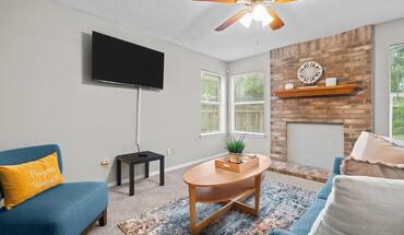 Well-Maintained Cedar Park Gem in a Quiet Neighborhood Apartment for rent in Cedar Park, TX