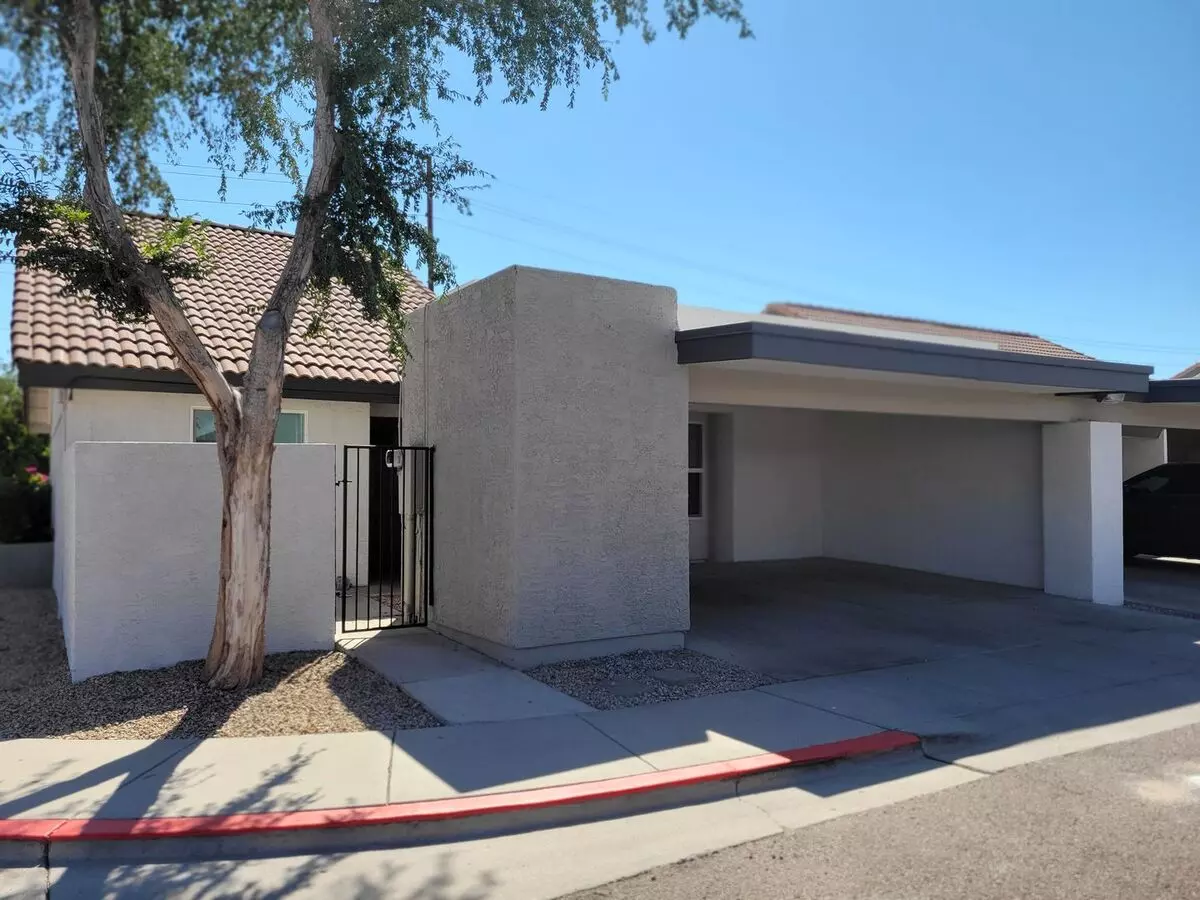 2 Bed 2 Bath Town-home In Central Phoenix!! Newly Remodeled House for rent in Phoenix, AZ