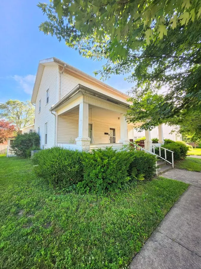 113 E 3rd St Apartment for rent in Auburn, IN