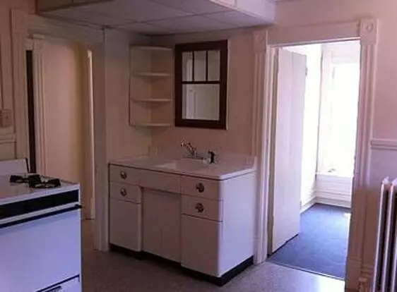 1109 17th Ave SE Apartment for rent in Minneapolis, MN