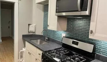 3 of 15 Renovated Apartment - Top Floor with private balcony Apartment for rent in St Paul, MN
