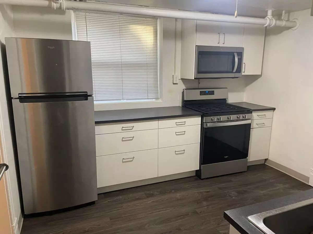 Raymond Flats Apartment for rent in St Paul, MN