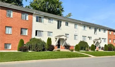 3 of 31 Edge At 1815 Student Apartments At Cmu Apartment for rent in Mt Pleasant, MI
