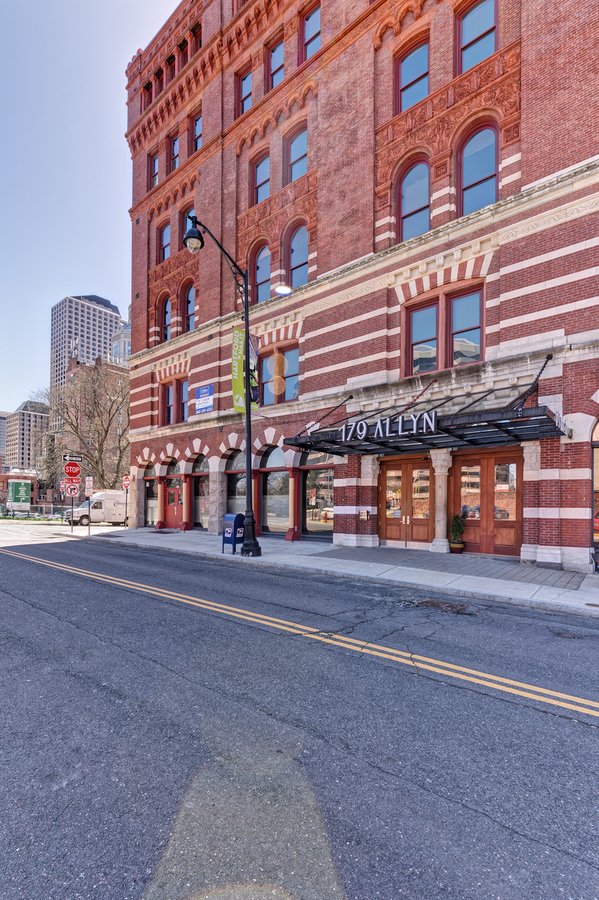 179 Allyn Apartments Hartford, CT