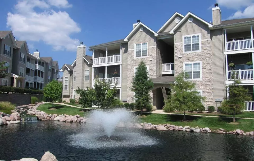 Boulder Springs Apartment for rent in Maryland Heights, MO