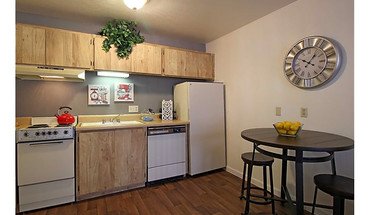 2 of 21 El Conquistador Apartment for rent in Tucson, AZ
