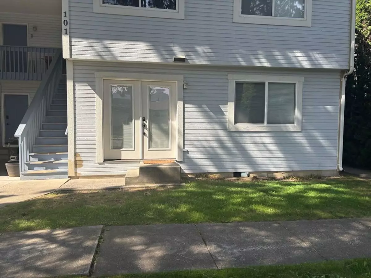 Duplex In Post Falls House for rent in Postfalls, ID