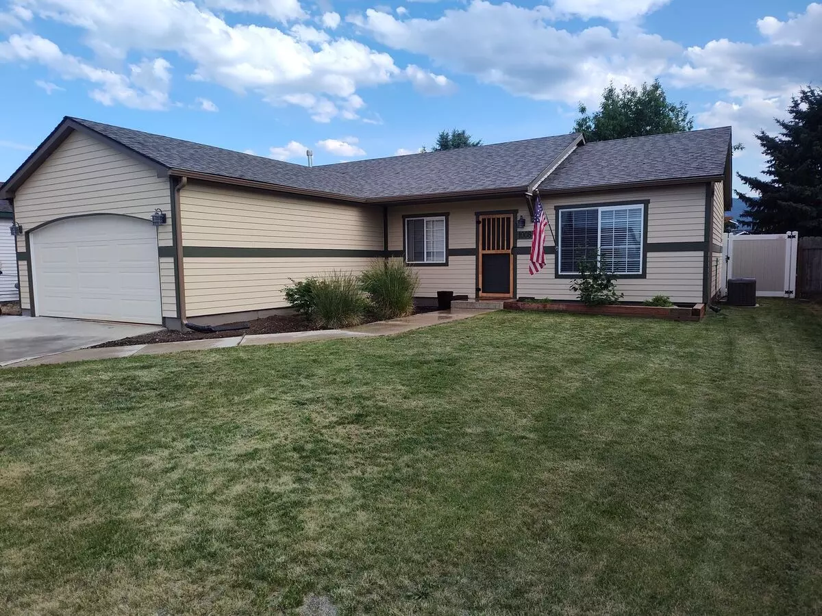 2 of 4 Rancher Home! House for rent in Post Falls, ID