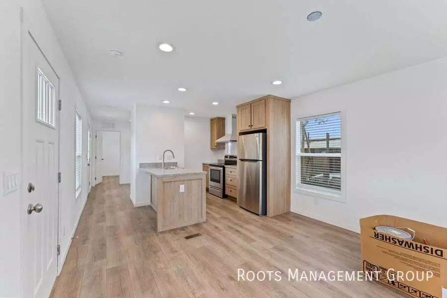 7240 S 7th St Apartment for rent in Phoenix, AZ