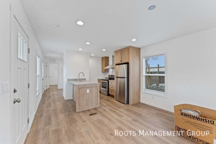 7240 S 7th St Apartment for rent in Phoenix, AZ