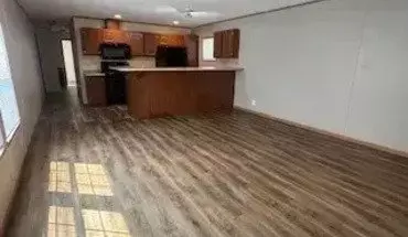 3 of 15 2331 Cascade Apartment for rent in Flint, MI