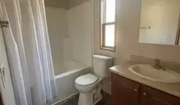 4 of 15 2331 Cascade Apartment for rent in Flint, MI
