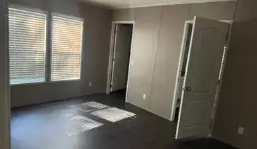 4 of 20 4842 S Topeka Blvd Lot 4 Apartment for rent in Topeka, KS