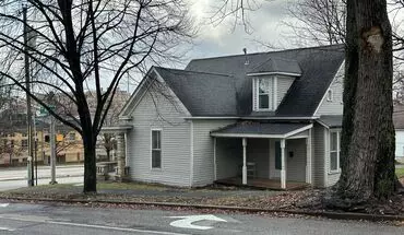 2 of 10 301 S Rogers St Apartment for rent in Bloomington, IN