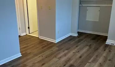 4 of 10 301 S Rogers St Apartment for rent in Bloomington, IN