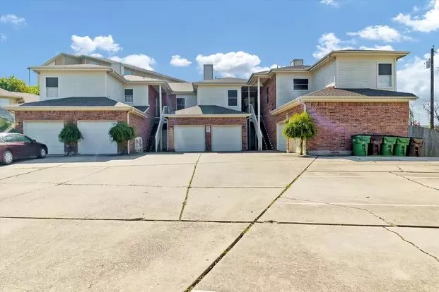 305 Rawhide Loop Apartment for rent in Round Rock, TX 305 Rawhide Loop Apartment for rent in Round Rock, TX