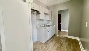 2 of 13 27 E 7th St Apartment for rent in Chester, PA