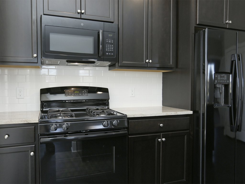 Halstead Place Apartments 67 Halstead St Clinton, NJ