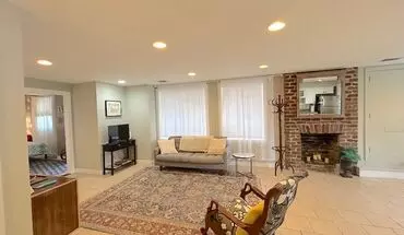 3 of 18 Furnished 2 Bed | 1 Bath | Victorian District Apartment for rent in Savannah, GA