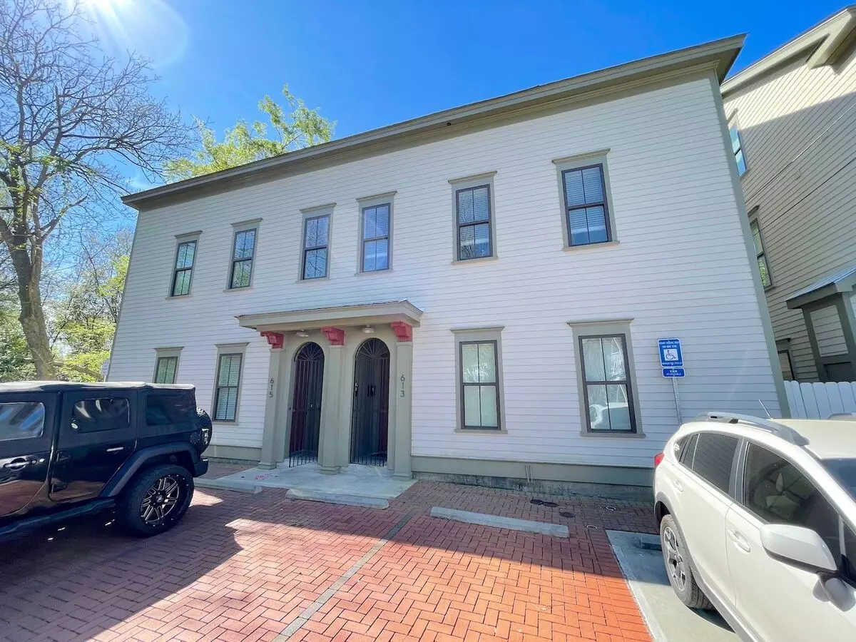 613 E Duffy Ln Apartment for rent in Savannah, GA