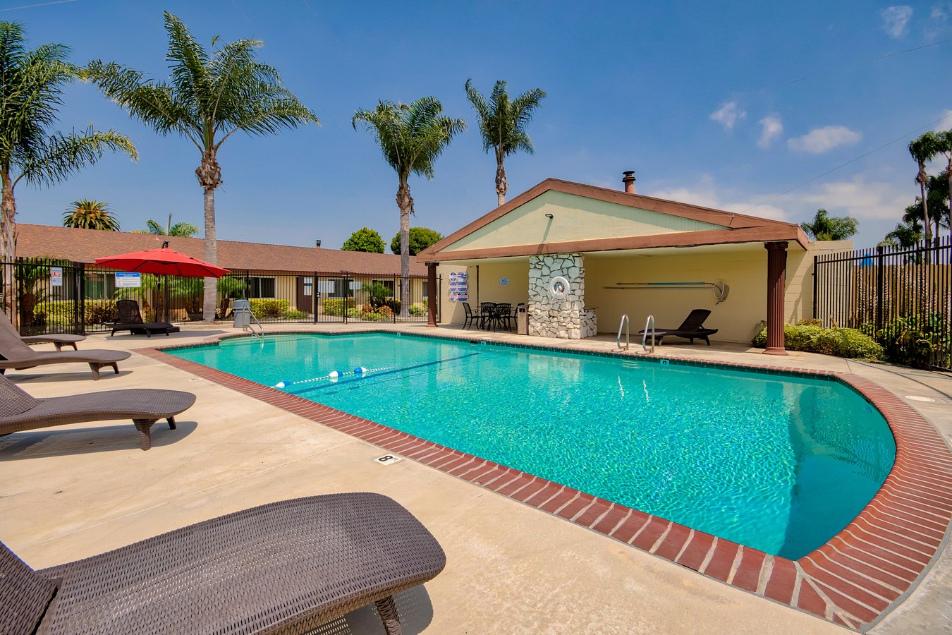 Huntington Gardens Apartments Huntington Beach, CA Rentable