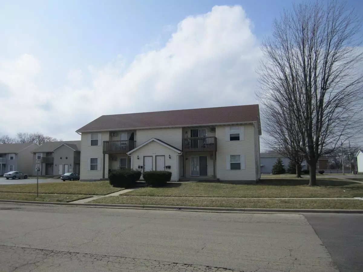 1295 Rushmoore Dr Apartment for rent in Dekalb, IL