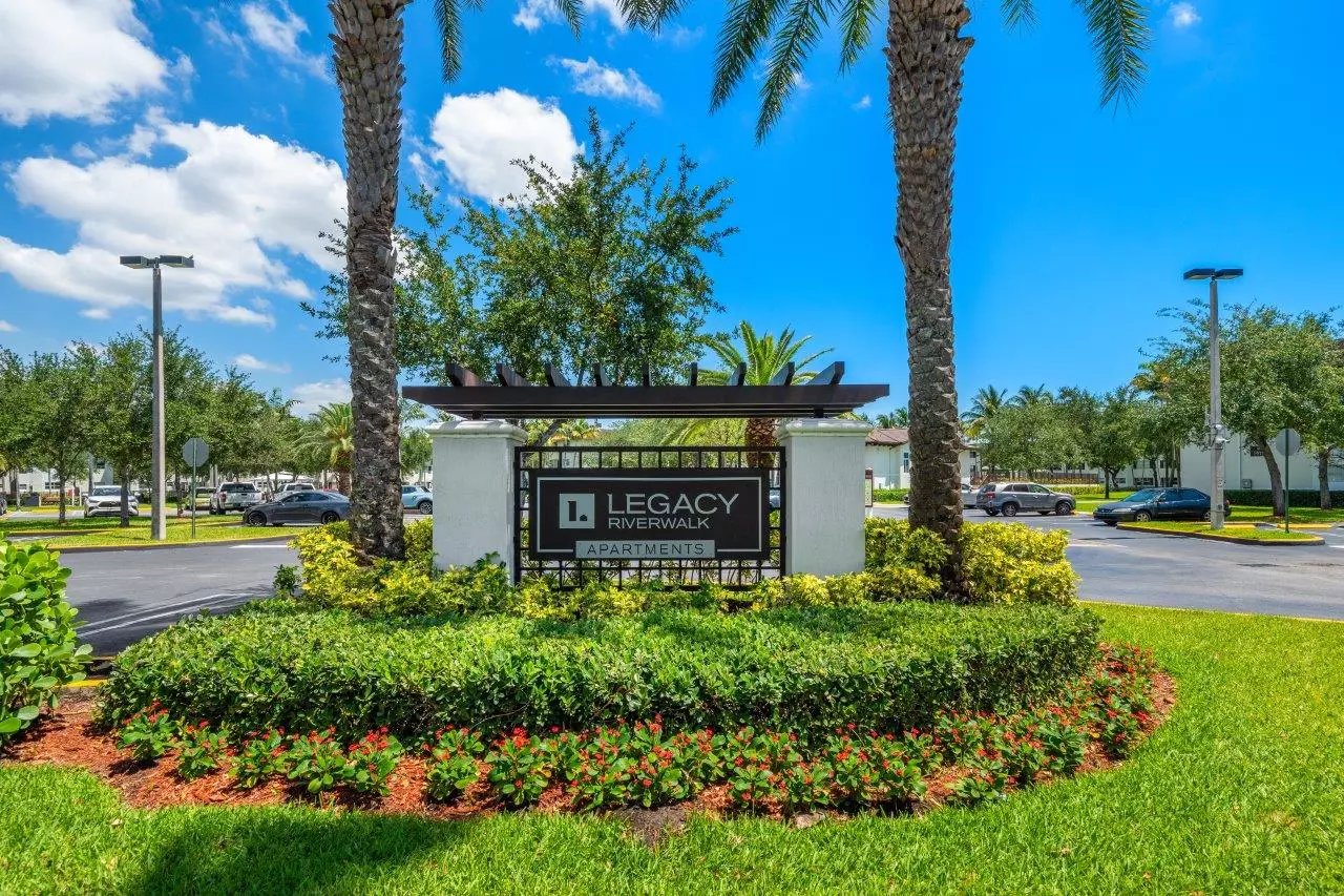 Legacy Riverwalk Apartment for rent in Miami, FL