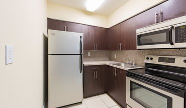 3 of 35 Legacy at Sans Souci Apartment for rent in North Miami, FL