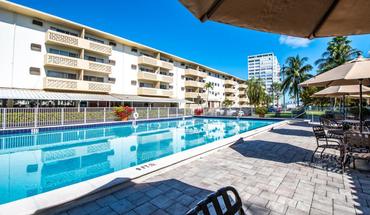2 of 35 Legacy at Sans Souci Apartment for rent in North Miami, FL