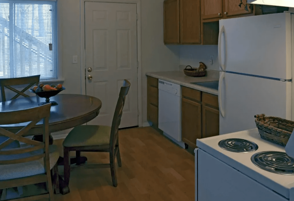 Sierra Forest Apartments Mableton, GA Rentable