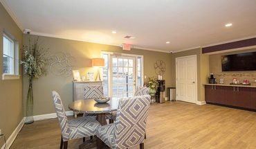 Pepper Tree Apartments Apartment for rent in Lawrence, KS