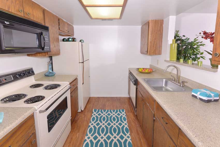 Ridgewood Village Apartments St Peters, MO Rentable