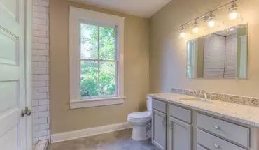 5 of 25 Rent Greatly Reduced Plus 1/2 Off First Month's Rent! House for rent in Memphis, TN