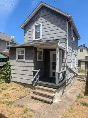 Fallowfield Ave Duplex Apartment for rent in Charleroi, PA