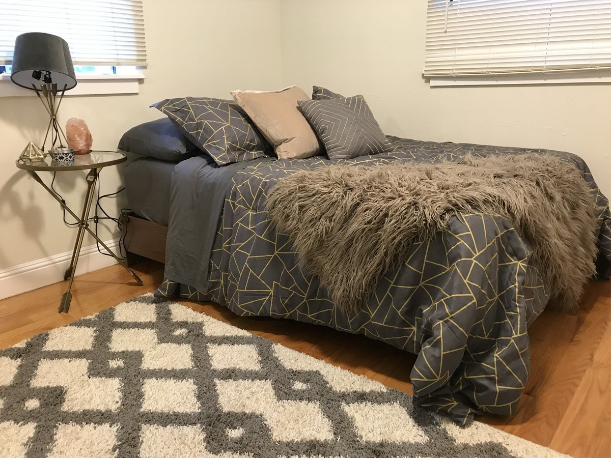 1 Bedroom 1 Bathroom Apartment for rent at Fulton St & Stanyan St Coliving in San Francisco, CA