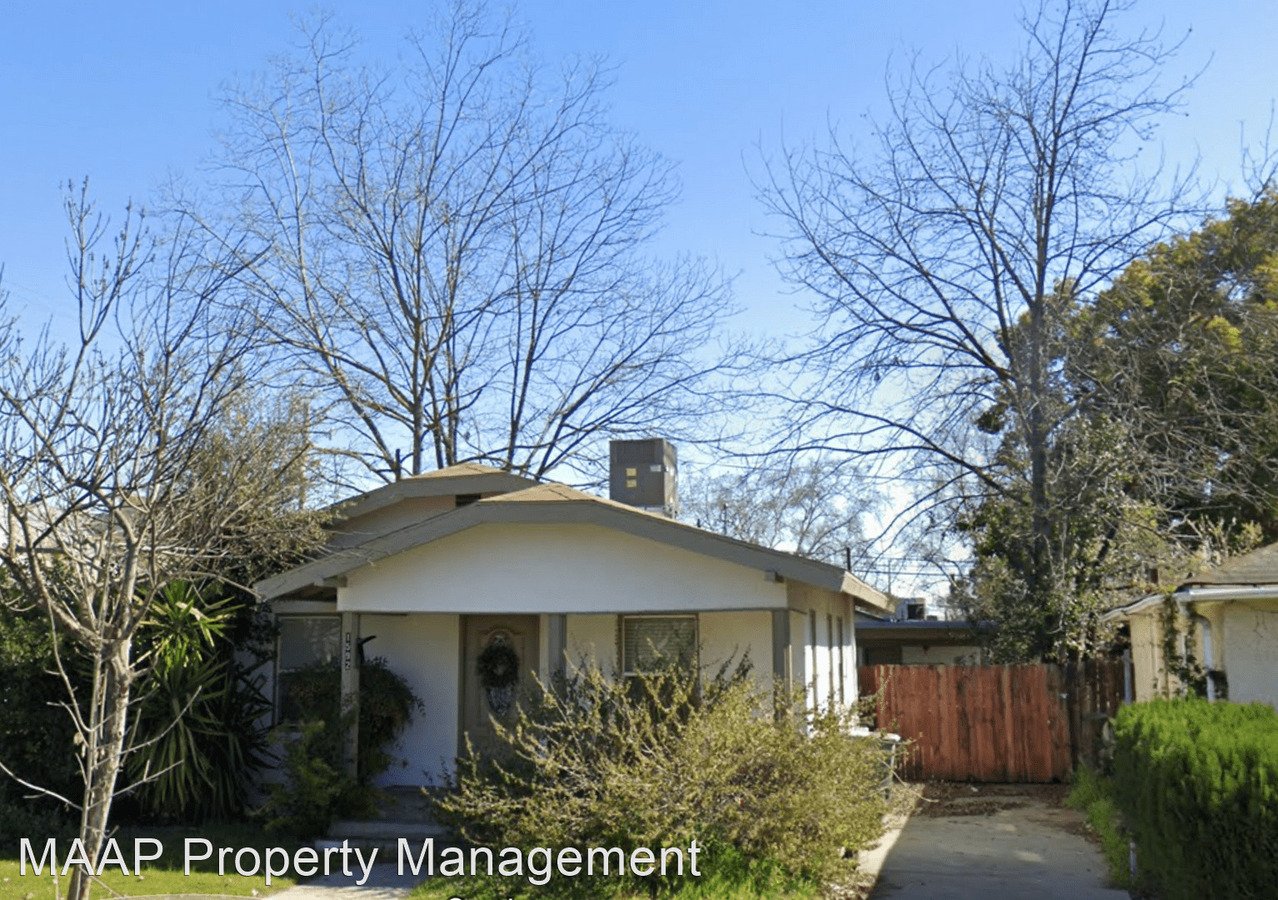 1592 N Glenn Ave Fresno, CA House for Rent Rentable