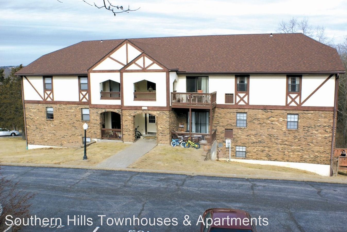 Southern Hills Townhouses &amp; Apartments, Llc Apartment for rent in Jefferson City, MO